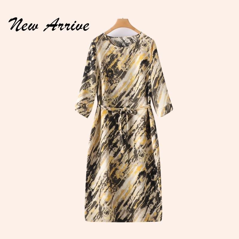 m2女装2024年春秋新款中年微胖妈妈宽松大码直筒七分袖雪纺连衣裙