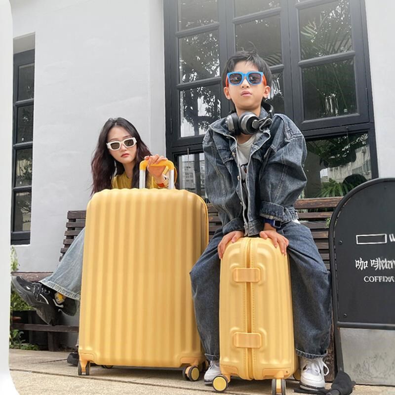 新款行旅箱万向轮结实耐用女20寸学生静音24寸旅行密码Z皮箱登机