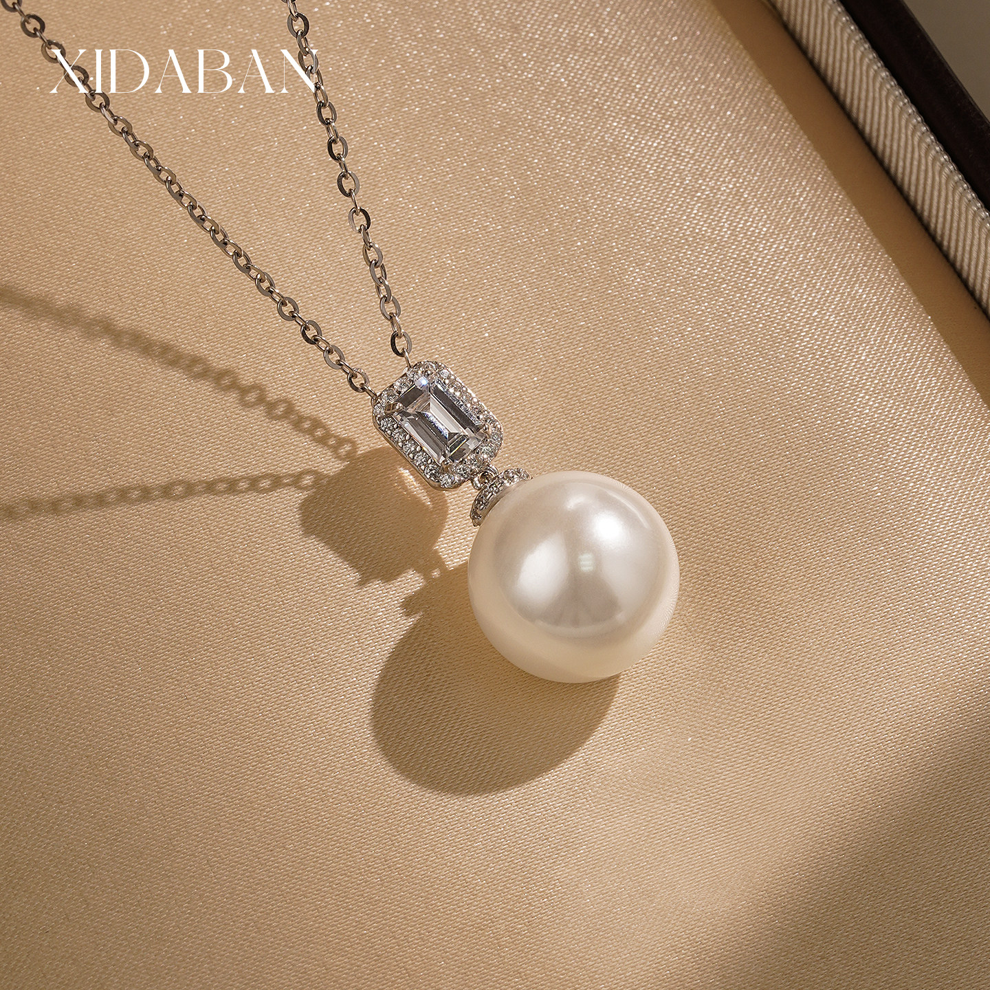 西大班澳母贝小方糖珍珠吊坠项链