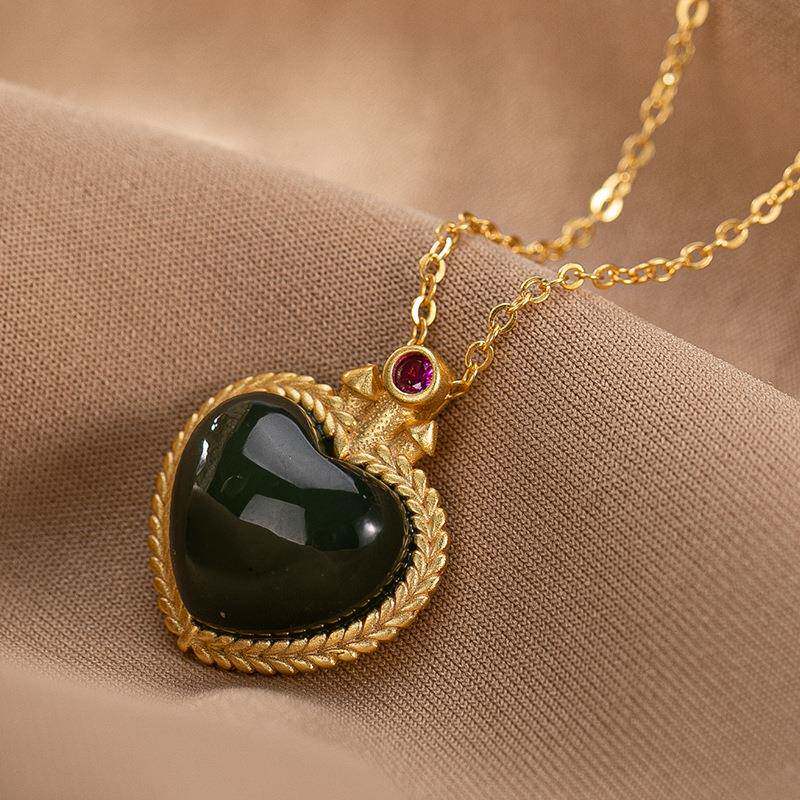 天然和田玉纯银青玉气质个性心形女士吊坠套链古典气质国潮