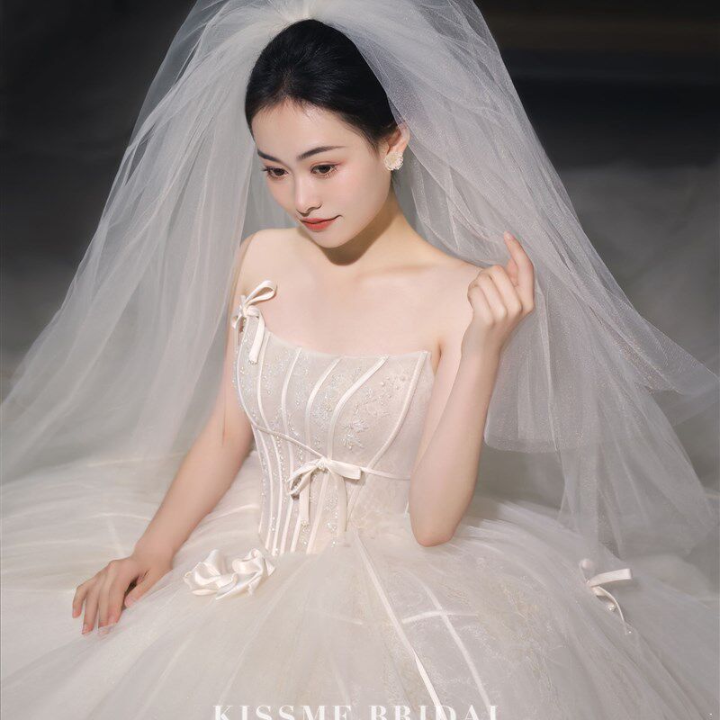 高端韩国纱发梳款双层v素纱无装饰短款新娘头纱结婚拍样