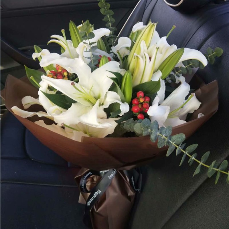 青岛鲜花店同城速递百合花束市南市北城阳黄岛即墨平度教师节送花