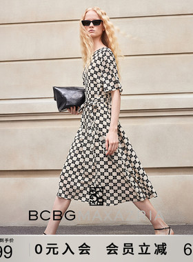 BCBG万千裙装简约设计感吉幸花四叶草印花腰部系带女士连衣裙夏