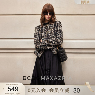 BCBG早春精致时尚 流行百搭金属链饰边黑色粗花呢小香风外套短款