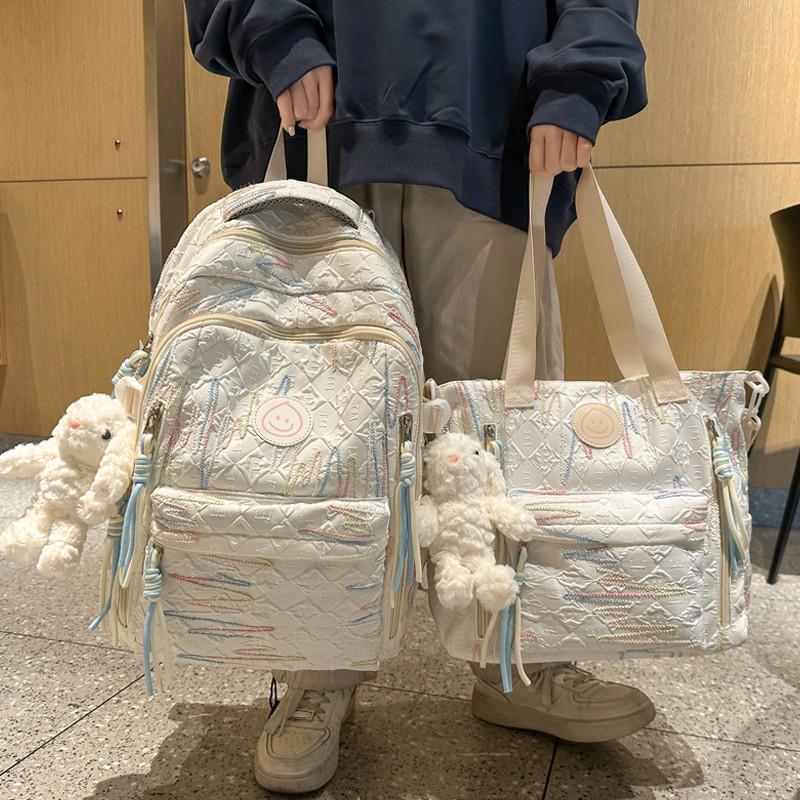 新品书包女小学生3一6年级韩版初中女生高中生大学生减负儿童背包