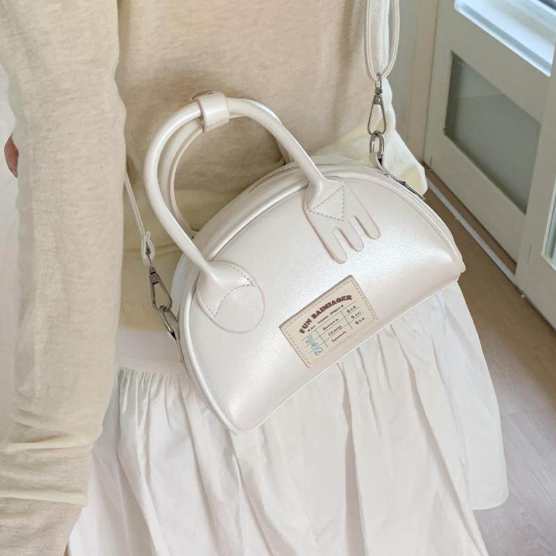新品韩版高级感时尚百搭手提包包女2025夏季新款简约单肩包时尚斜