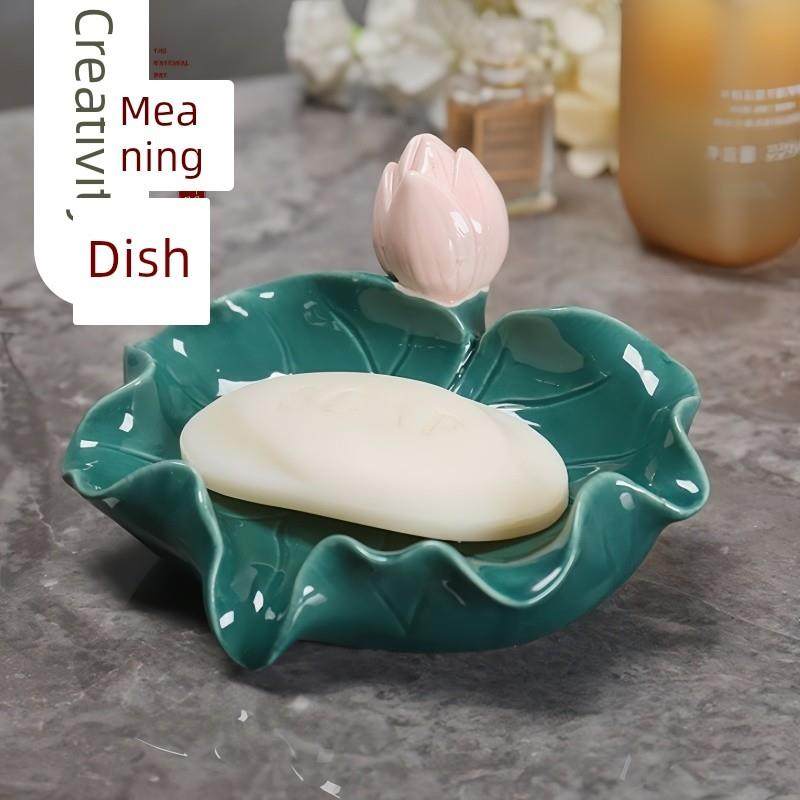 创意荷叶陶瓷肥皂盒2025新款浴室家用免打孔轻奢高级沥水香皂盘子