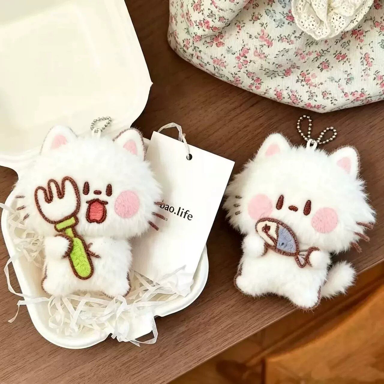 可爱毛绒小猫挂件钥匙扣