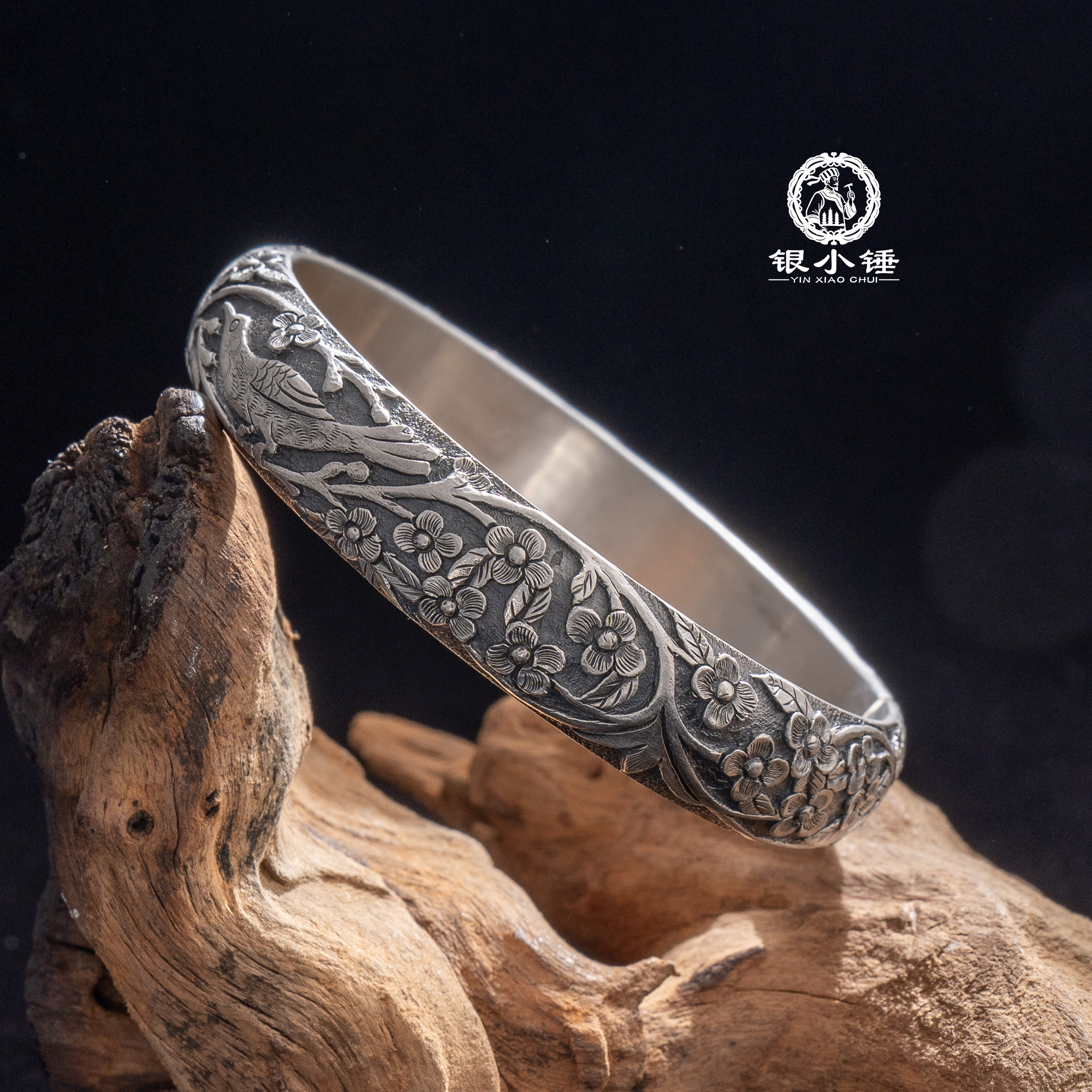 喜上梅梢 大理银小锤古法手工錾刻喜鹊梅花999足银手镯/可定制,饰品/流行首饰/时尚饰品新,银饰手镯,淘宝优惠券,粉丝福利购,淘宝优惠卷