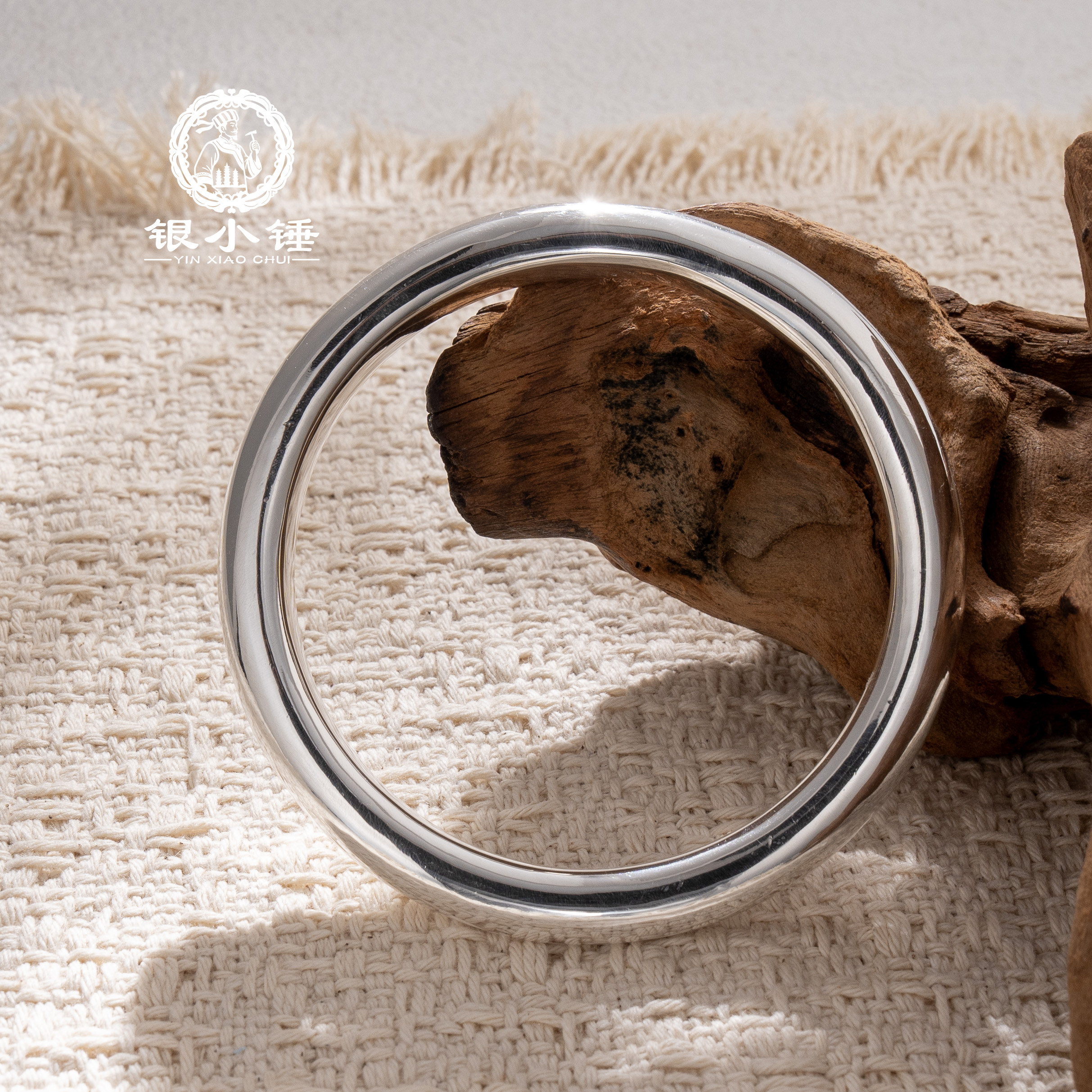 亮面泥鳅背 大理银小锤古法手工999足银雪花银泥鳅背手镯/可定制,饰品/流行首饰/时尚饰品新,银饰手镯,淘宝优惠券,粉丝福利购,淘宝优惠卷