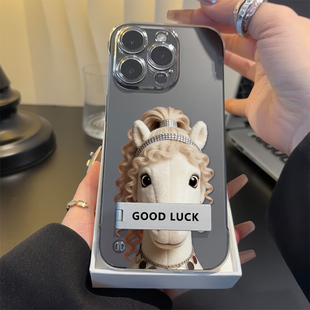 适用iPhone12高级感红米NOTE15PRO硬小众16plus手机壳带支架苹果14无边框17ProMax超薄一加13T透明卷发抽象马