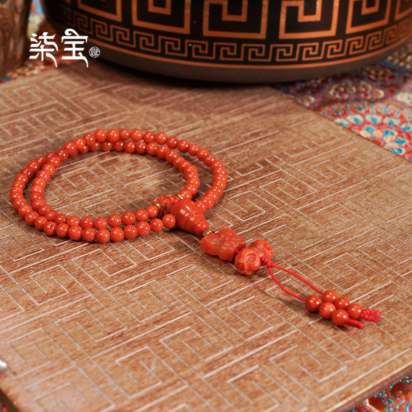 七宝缘天然南红莲花蝴蝶手串