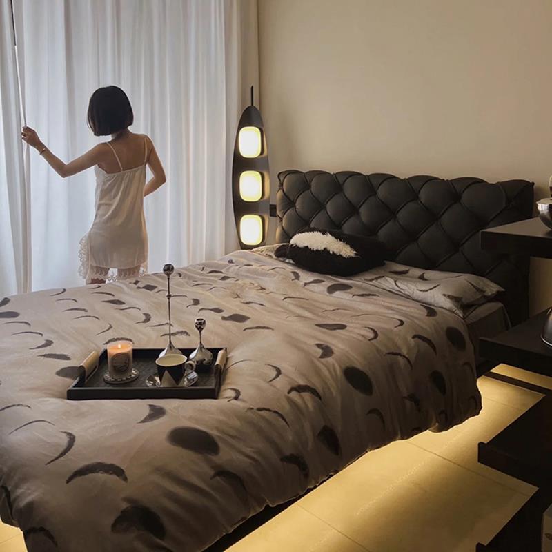 朴笙记月球表面真皮床现代简约北欧意式极简主卧婚床榉木排骨架床