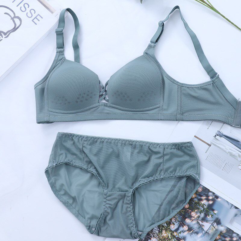 70C95B内衣i套装女聚拢调整型薄款无钢圈小胸收副乳上托无痕夏文