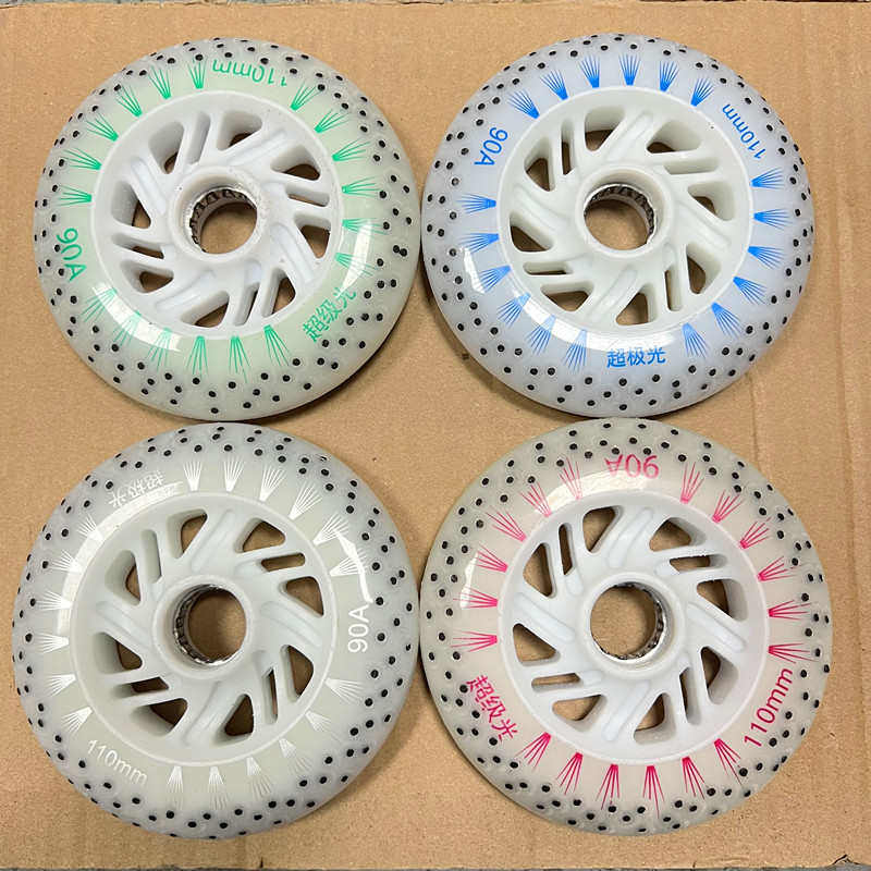 速滑电光火石轮闪光轮发光轮耐磨刷街刹车溜冰直排轮滑鞋轮子轮滑,运动/瑜伽/健身/球迷用品,直排轮子,淘宝优惠券,粉丝福利购,淘宝优惠卷