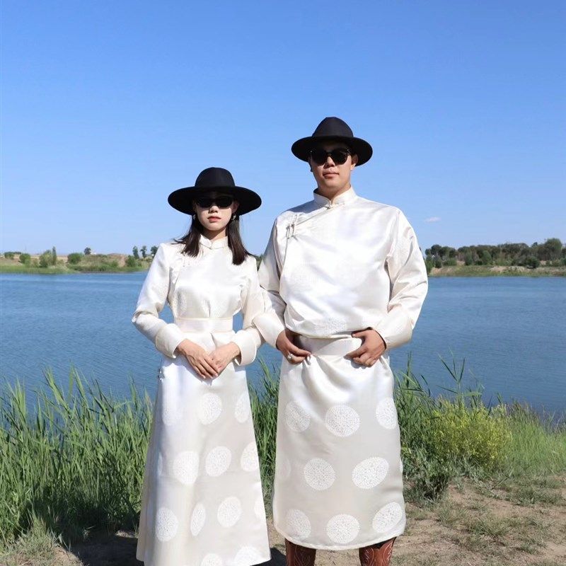 蒙古袍男蒙古袍女新款情侣男女款缎面拍照演N出日常传统蒙古袍服