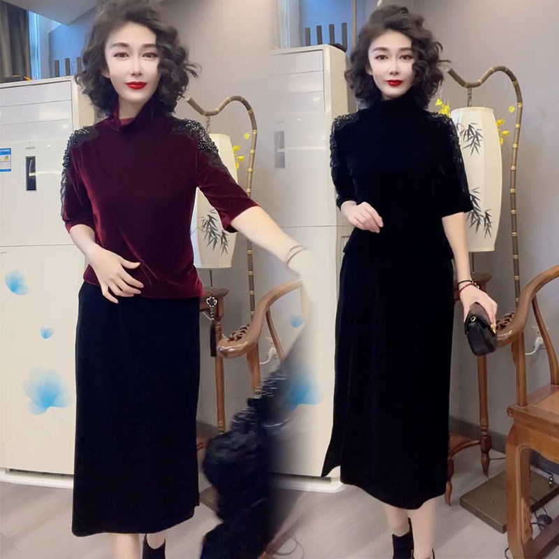 时尚套装女2024秋o季新款气质钉珠中袖丝绒t恤开叉半裙丝绒两件套