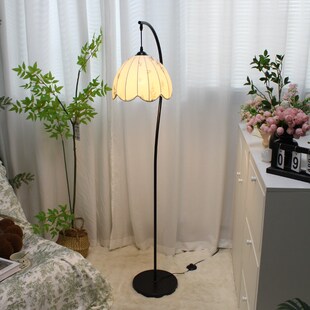 复古风现代简约法式钓鱼灯落地灯客厅卧室沙发边几氛围感立式台灯