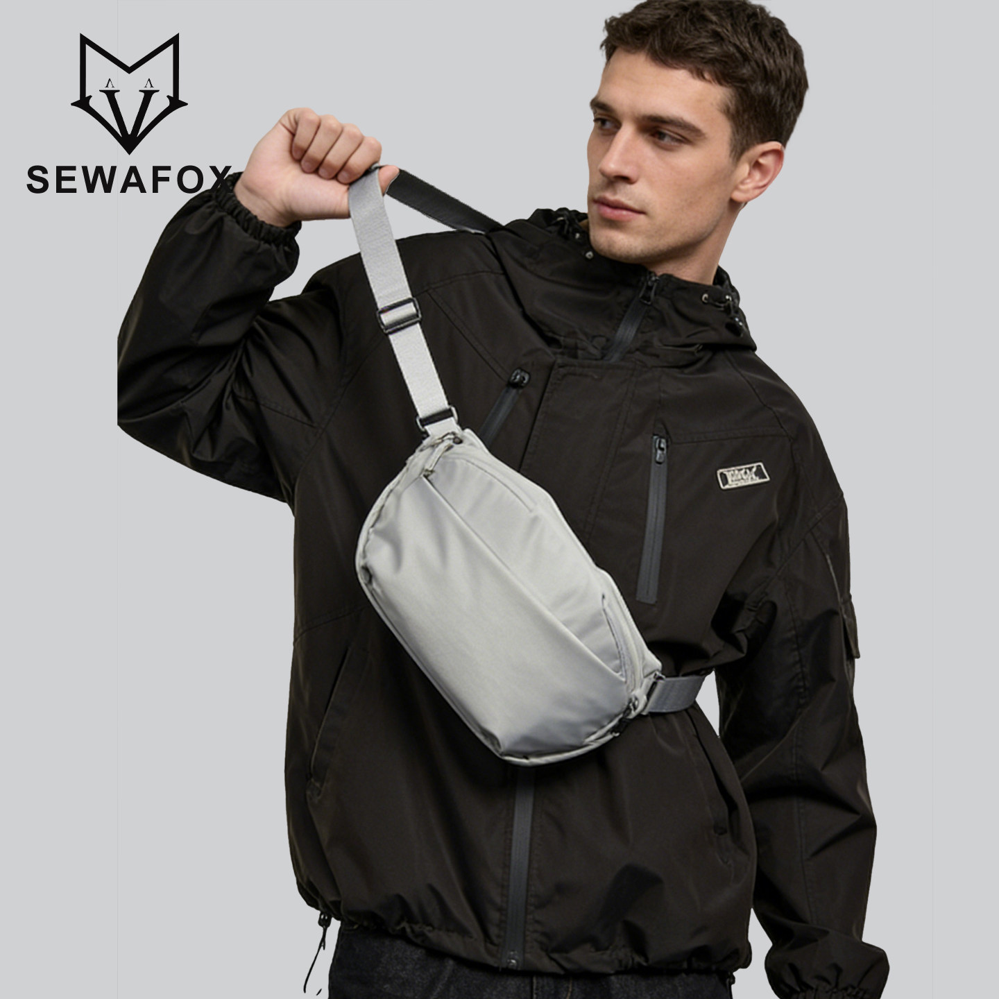 SEWAFOX/塞瓦狐户外防水斜挎包男女轻便胸包通勤运动单肩包男士