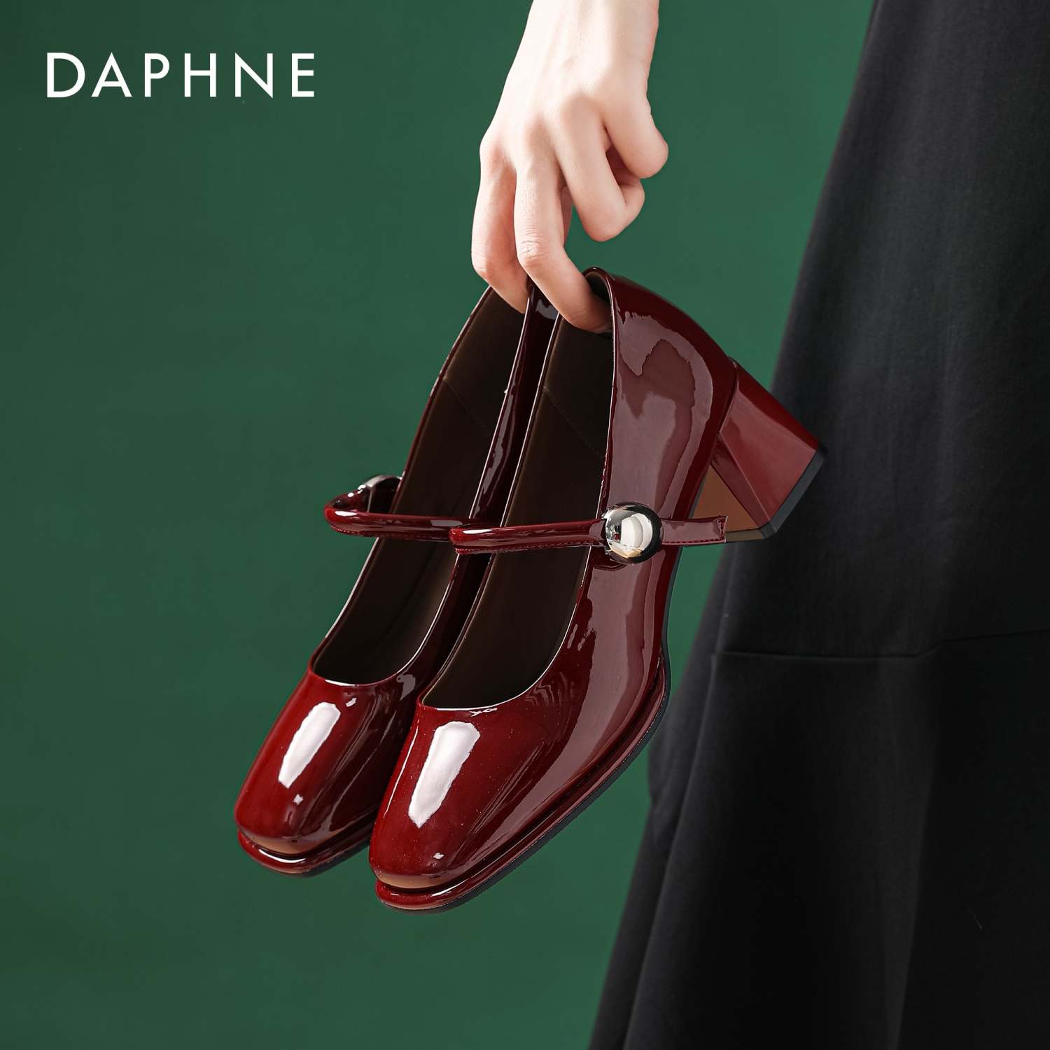 达芙妮法式百搭休闲玛丽珍鞋