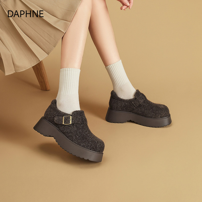 达芙妮复古厚底增高勃肯鞋保暖