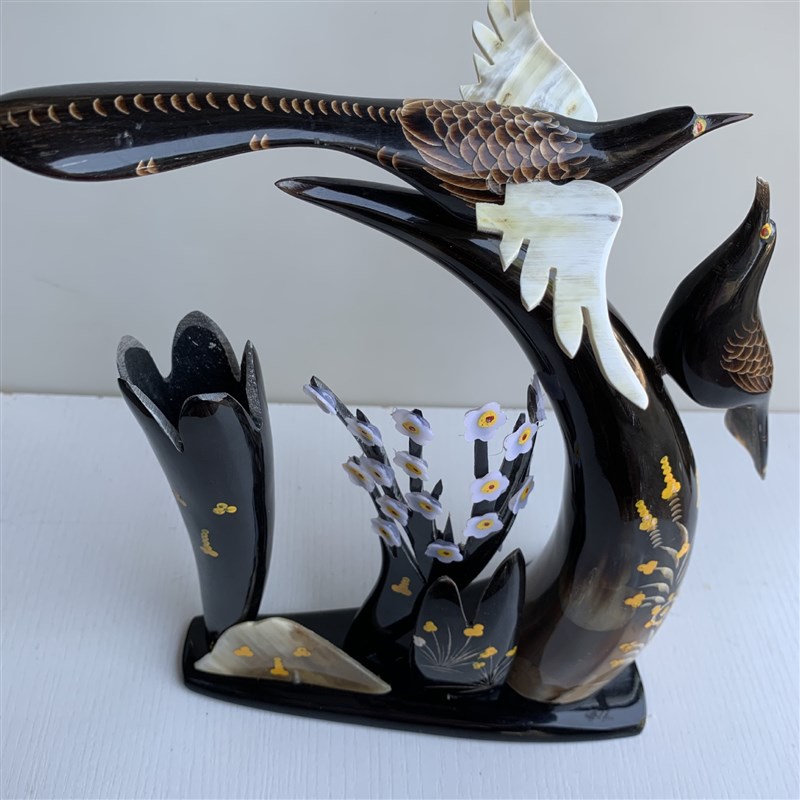 牛角工艺喜上眉梢牛角摆件牛角雕刻摆件工艺牛角梳子厂家