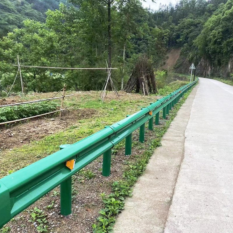 乡村公路护栏板热镀锌双波护栏省国县道波纹栏P杆厂区梁钢波形护