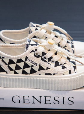 偏小码帆布鞋女31323q3小号女鞋子33- 34厚底板鞋小脚女孩布鞋单