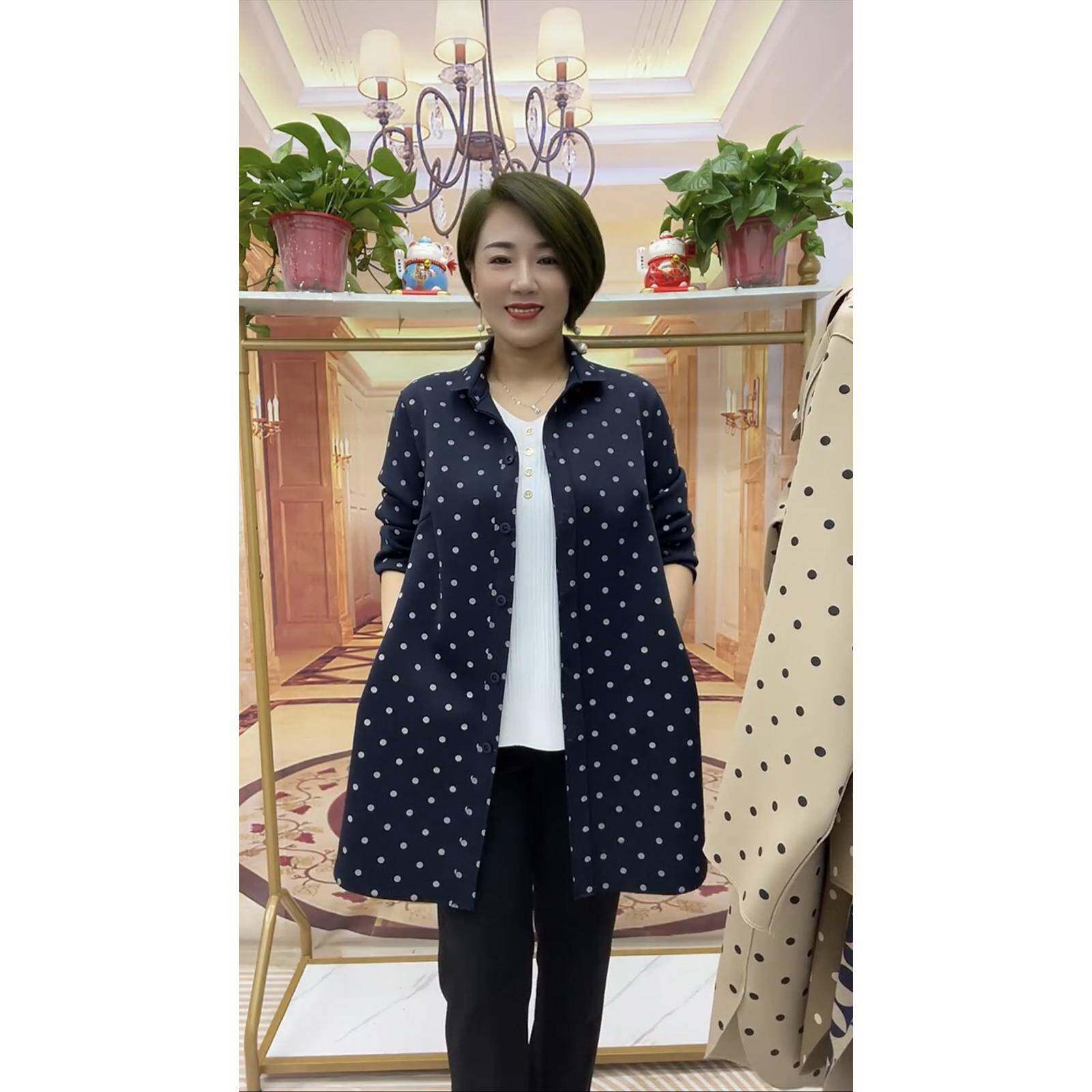 新品中老年妈妈风衣春装新款气质女人40-50岁休闲花色网红中长款