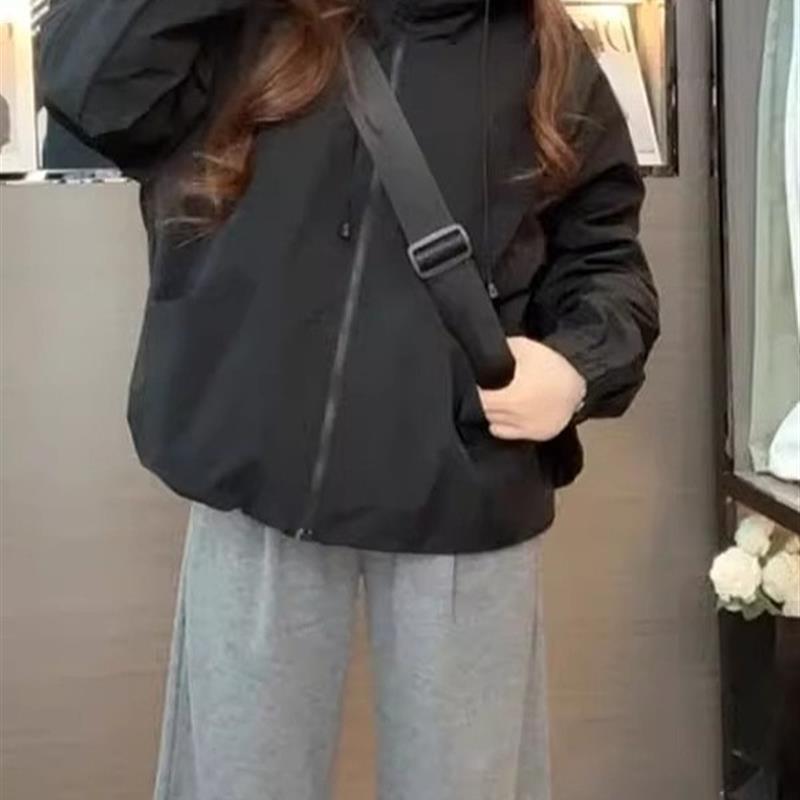 新品超好看抽绳运动冲锋衣
