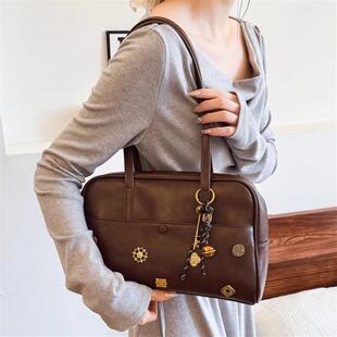 新品阿牛同款包包女2025春季新品百搭ins大容量复古保龄球手提单