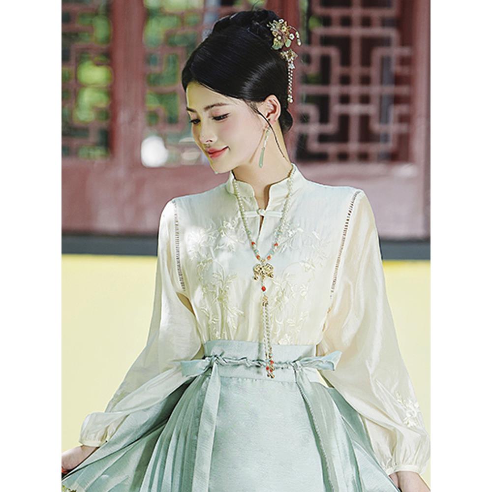 新品马面裙搭配上衣女2026新款秋季汉元素刺绣衬衣新中式国风雪纺