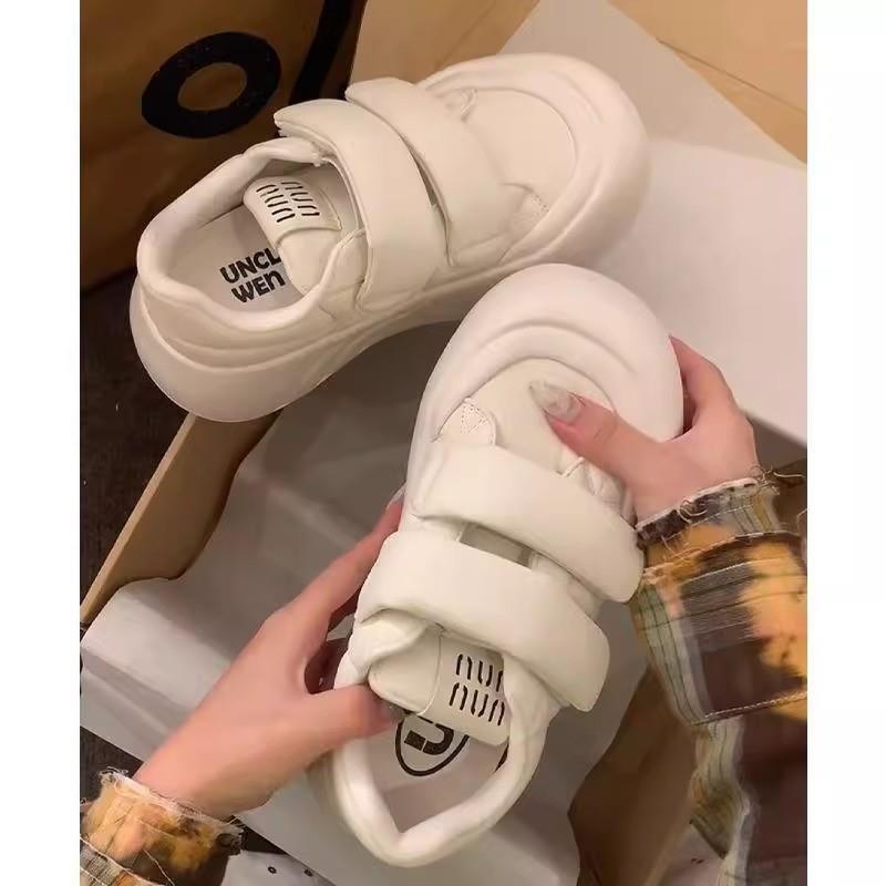 新品娇奇莎春秋季方头短靴女粗跟中跟切尔西靴秋冬皮鞋小马丁靴