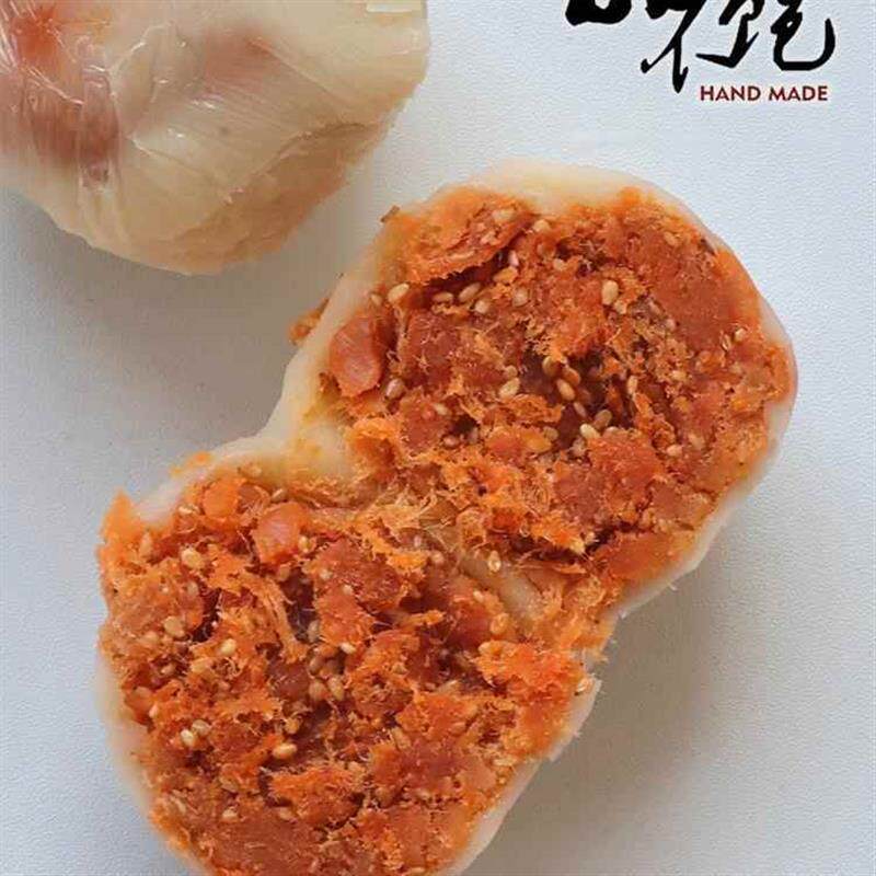 不饱的面包肉松饼糯米团
