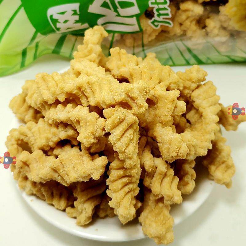 80后怀旧零食哈哩哈哩小脆