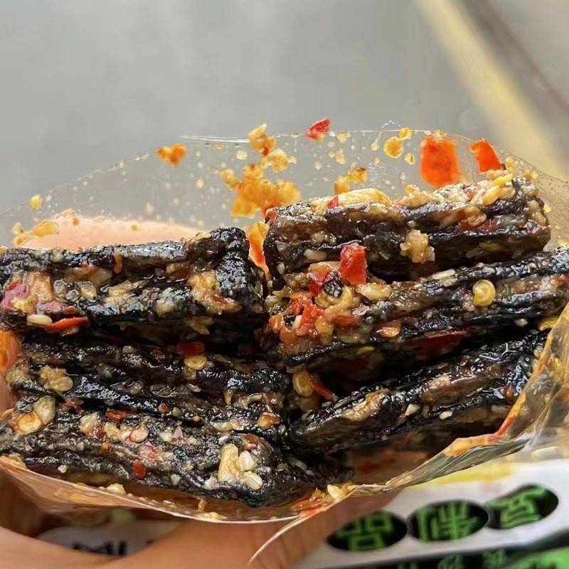 周拉个苏麻辣大市场臭豆腐长沙特产追剧小零食网红美食
