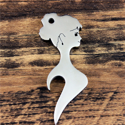 个性美女不锈钢啤酒开瓶器钥匙扣挂件创意男士精致汽车钥匙链挂饰