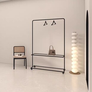 服装店橱窗展示架多层陈列架黑色哑光带玻璃层架挂衣架服装展示架