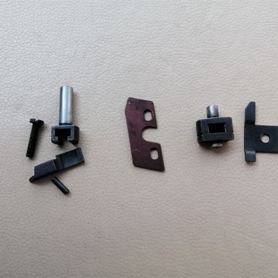 上工双工GN6 包缝机 锁边机拷边机上下刀架刀架压块/上刀架螺丝.