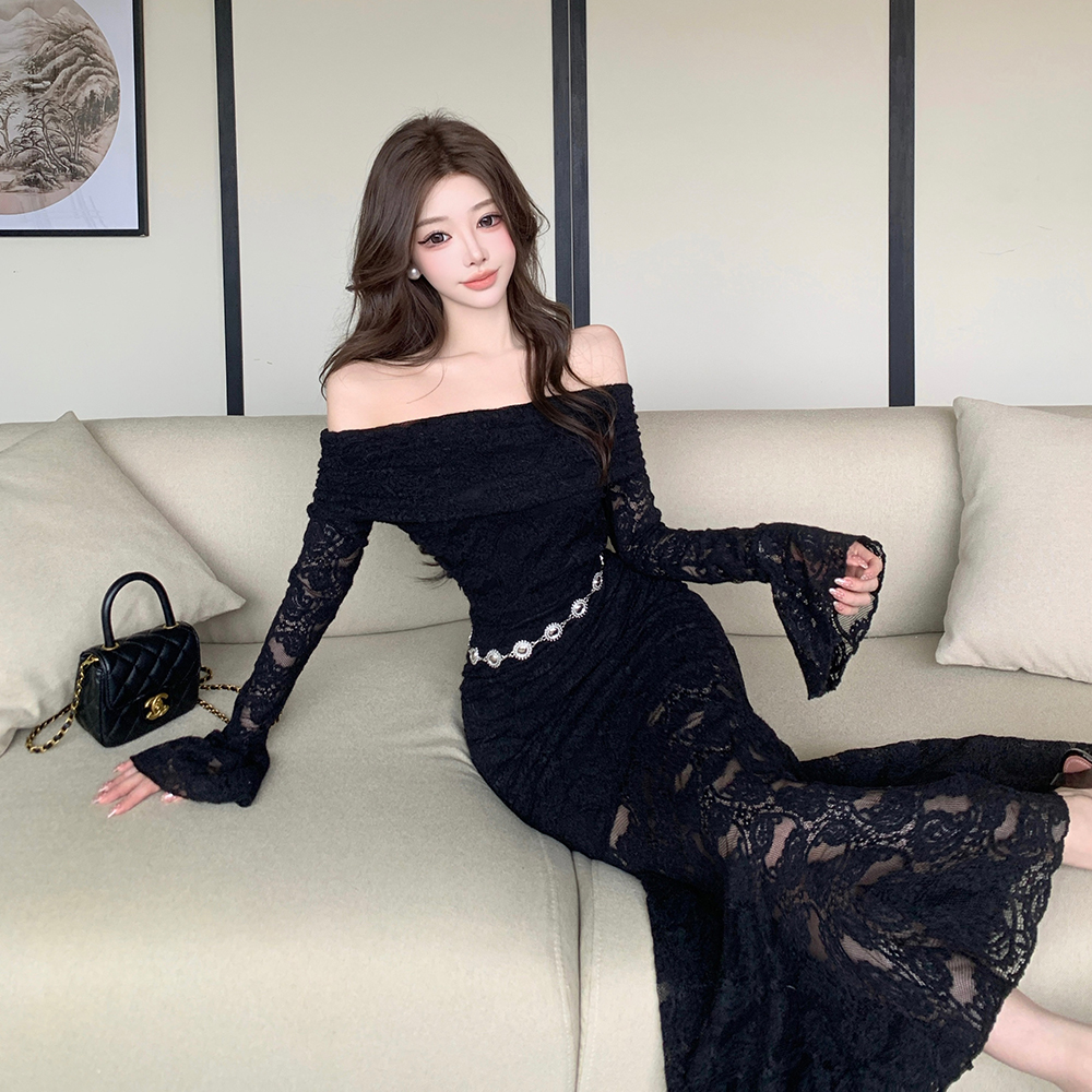 纯欲辣妹蕾丝一字肩包臀连衣裙