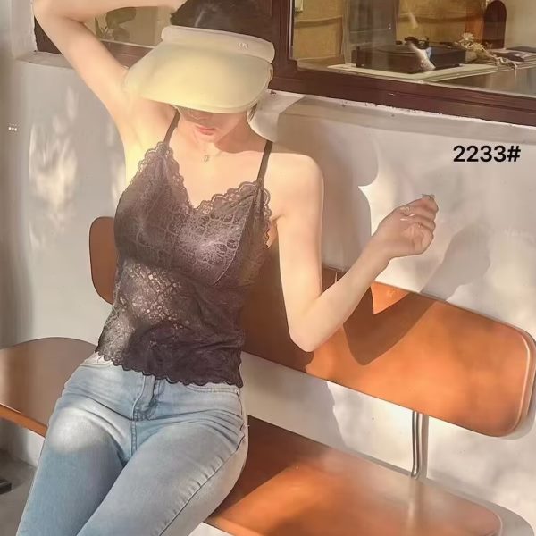 一体裹胸美背内衣爆款大码胖mm搭文胸新款女内蕾丝吊带背心2024