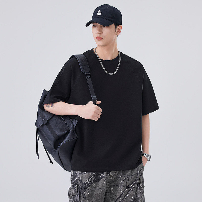 2026夏季薄款新款宽松休闲百搭短袖T恤男生纯色上衣服