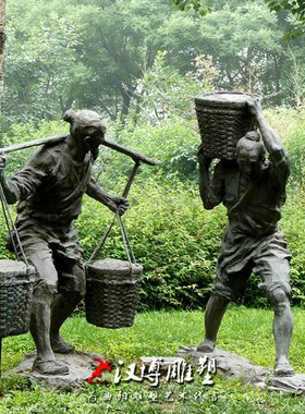 玻璃钢仿铜人物雕塑农耕打糍粑铜雕传统民俗小吃雕像古街农村景观