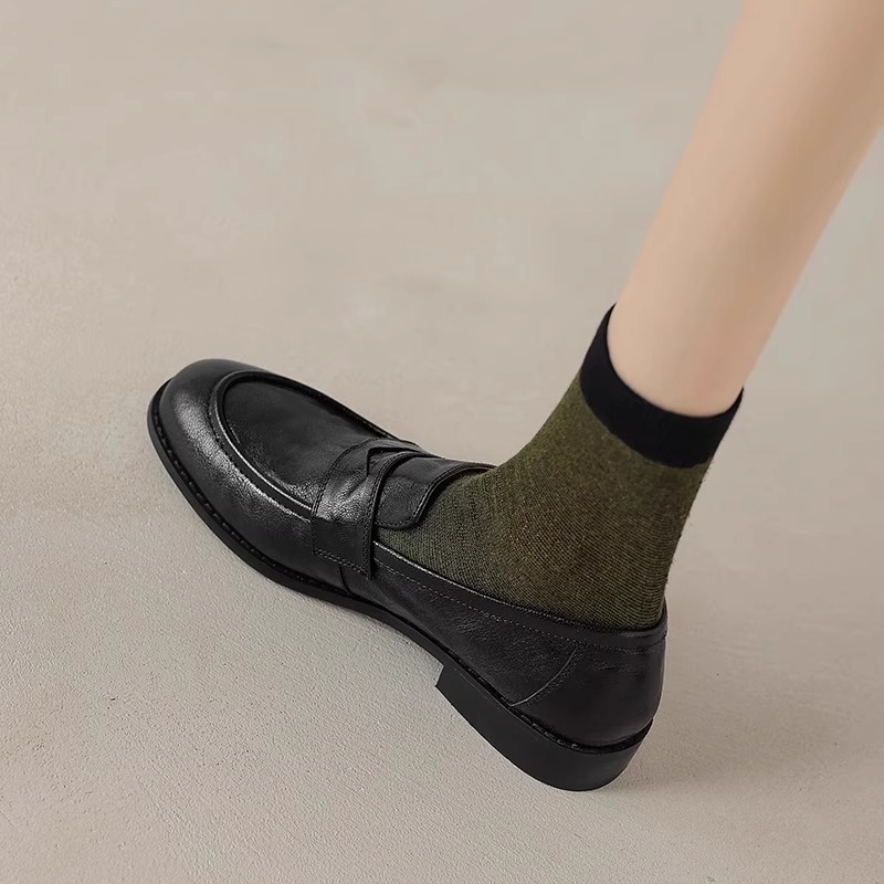 黑色真皮乐福鞋女2025新款单鞋