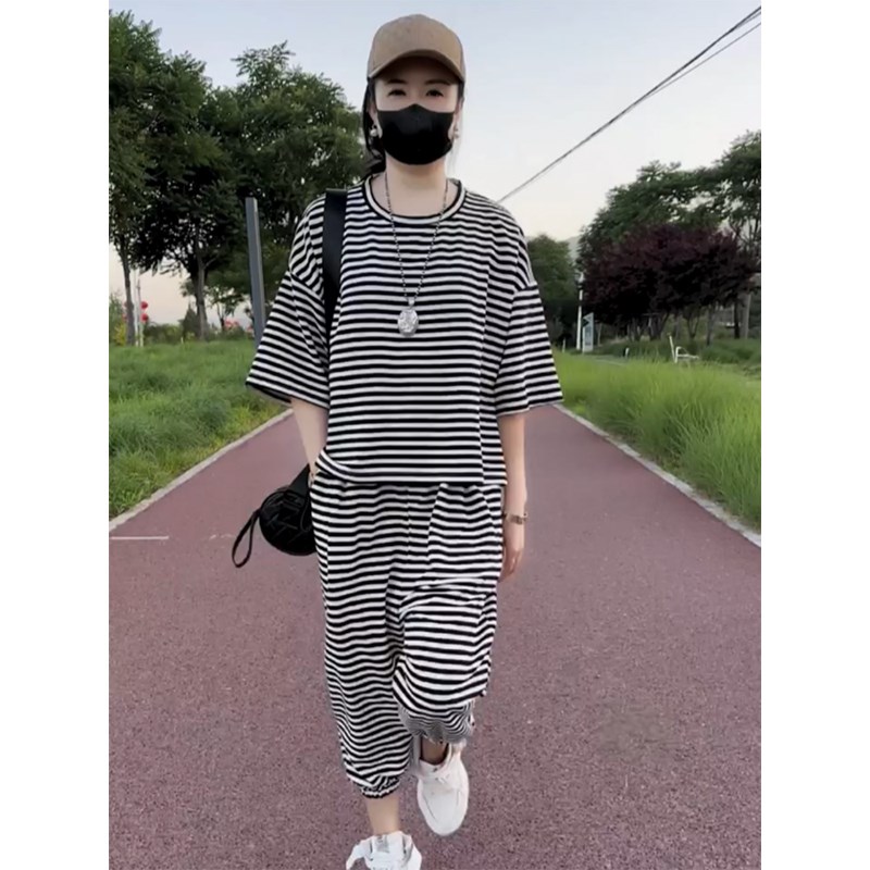 欧货套装运动条纹休闲2025x夏季新款宽松减龄时尚洋气显瘦两件套