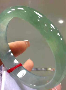 恩情。清透宽版镯玉石镯子翡翠色玉镯送婆婆妈妈礼物