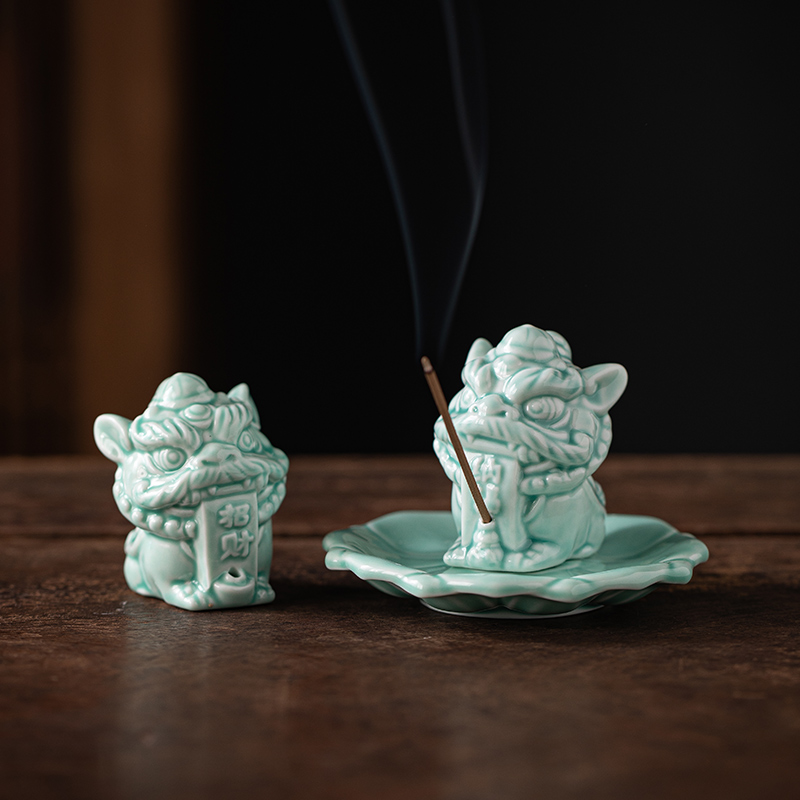 国潮风醒狮招财纳福桌面线香插茶宠小摆件家用室内香托香座香薰炉