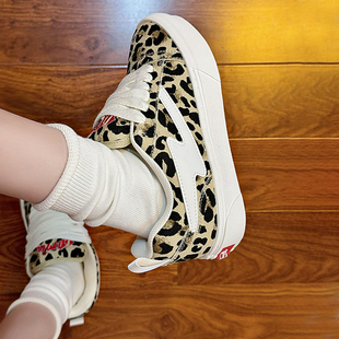 情侣新款 天牧闪电炸街学院生增高刺绣休闲板鞋 网红同款 TINMUU