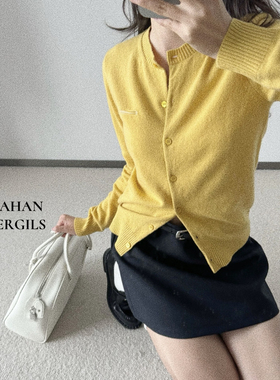 现 谬风少女！鹅黄色 100%羊毛 小圆领叠穿显白针织开衫小外套