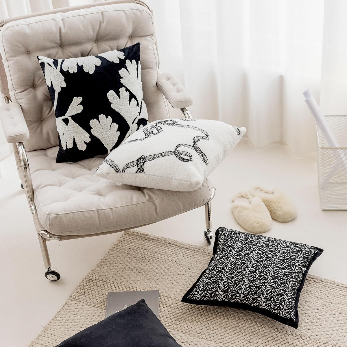 黑色刺绣抱枕套ins风北欧客厅沙发午睡床上靠枕高级感靠背垫